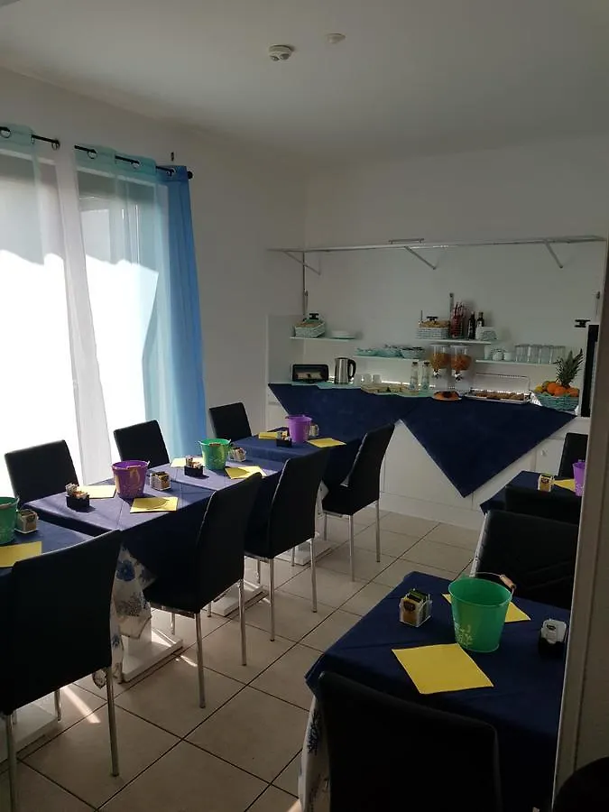 **  Hotel Daisy San Giovanni Lupatoto Itália